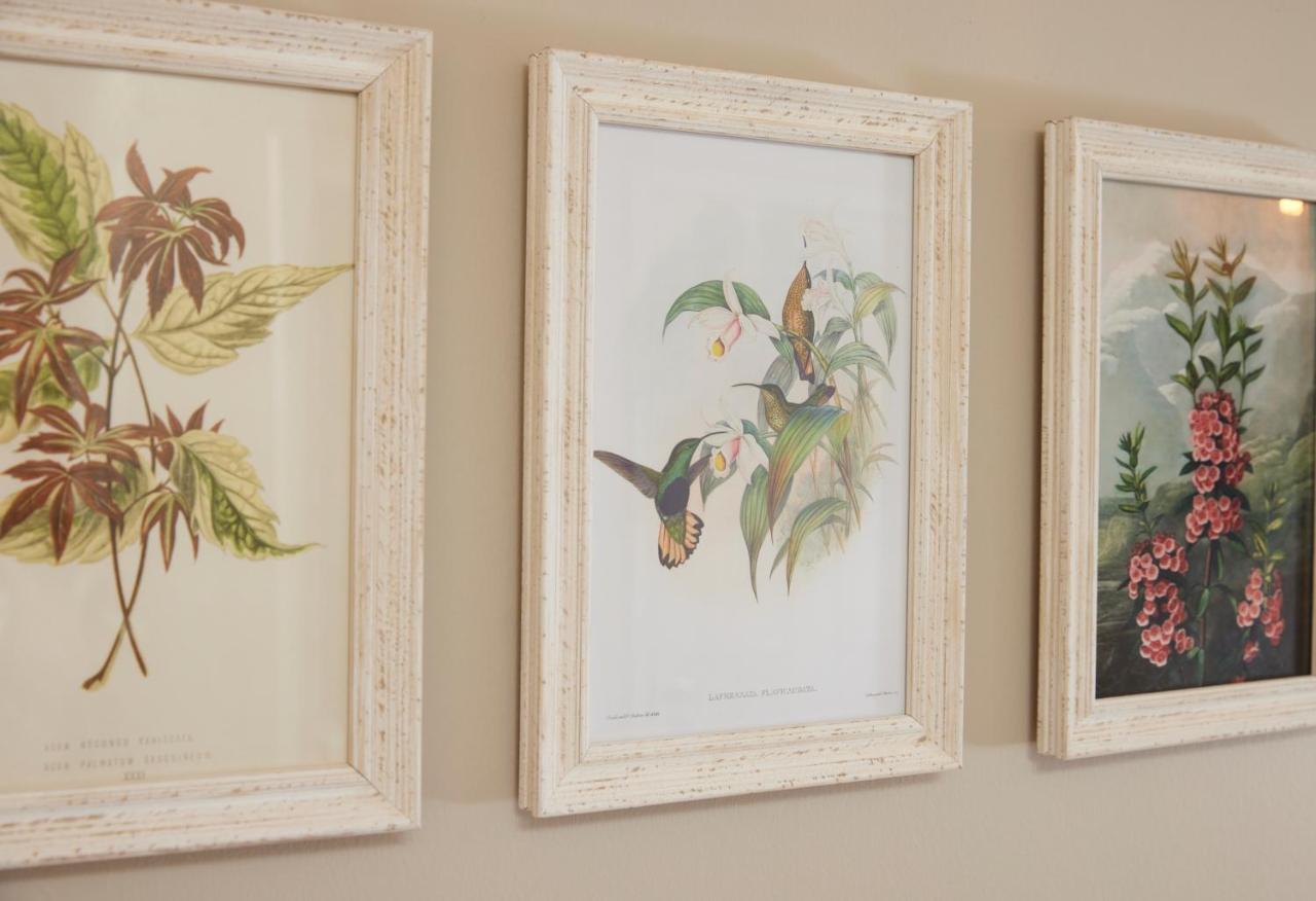 Feathers By Chef & Brewer Collection Wadesmill Exterior foto